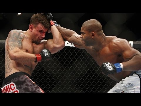 Overeem defeats Mir by unanimous decision