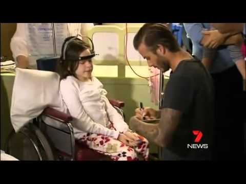 Beckham wows Melbourne hospital patients - Channel 7 News