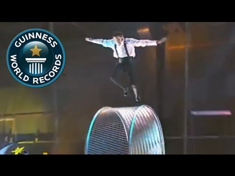 Ultimate Guinness World Records Show - Episode 26: Longest time on the wheel of death!