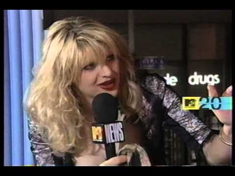 MADONNA + COURTNEY LOVE = CAT FIGHT