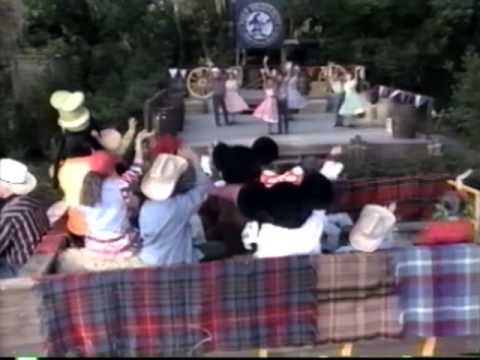 Mickey's Fun Songs: Campout at Walt Disney World