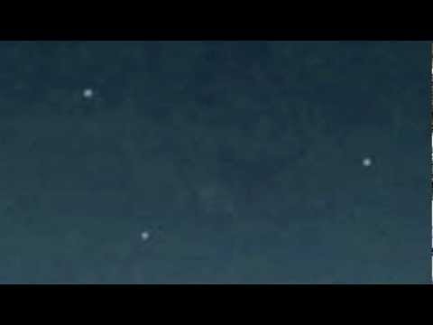 UFO over London - Filmed from Airplane - April 26, 2012