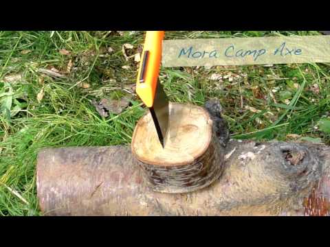 The Mora Camp Axe & the Fishars X7