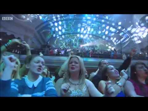 Gary Barlow - Big Ben Bash Live HD (Part 2/2)