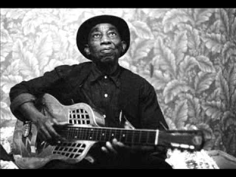 Mississippi John Hurt live NYC 1963 (audio)