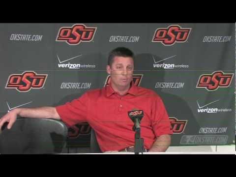 Mike Gundy's Justin Bieber Ringtone