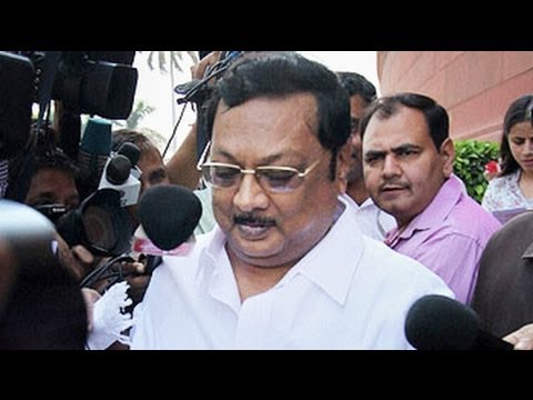 MK Alagiri suspended by his father Karunanidhi from DMK for indiscipline