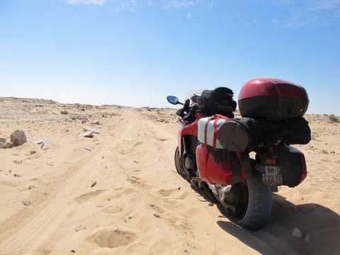 VIDEO : PARIS DAKAR EN HONDA VFR 1200 F