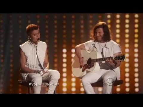 Justin Bieber live in Victoria Secret Fashion Show 2012  HD