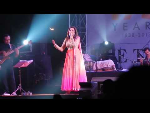 Shreya Ghoshal in 175 years celebration of Times of India Concert, Kolkata