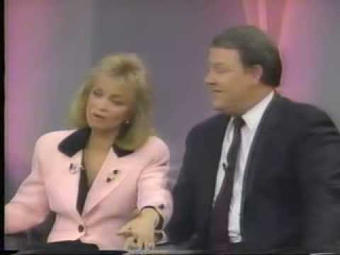 Barbara Mandrell & Susan Lucci on Oprah - 1989.