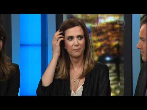 Kristen Wiig & Rose Byrne interview on The 7pm Project (Australia) - Bridesmaids