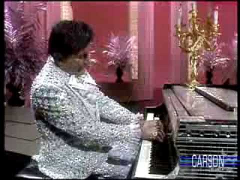 Liberace Plays Piano in Final Appearance on Johnny Carson's Tonight Show 1986