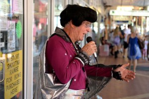 Stanley Kingham, 79, busks for the first-ever time during the 42nd Tamworth Country Music Festival.