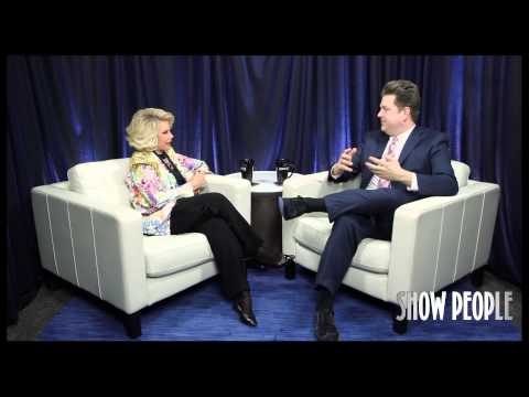 Show People With Paul Wontorek: Comedy Icon Joan Rivers on Her Broadway 'Bucket List' - Full Episode