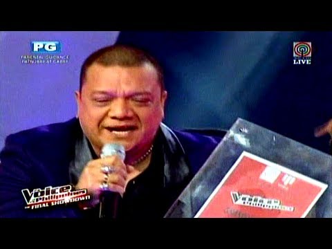 ‪MITOY YONTING performs 