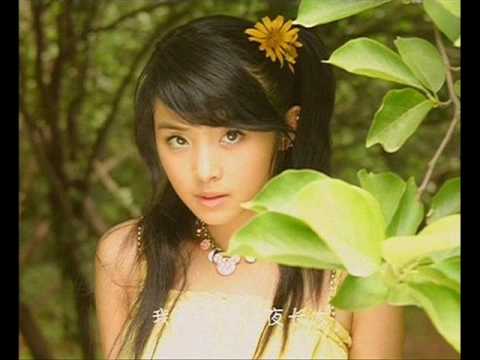 Zhang HanYun (张含韵)- A pop singer from mainland China