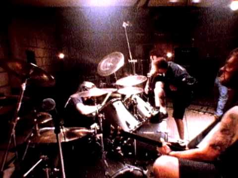 Pantera - I'm Broken (Official Video)