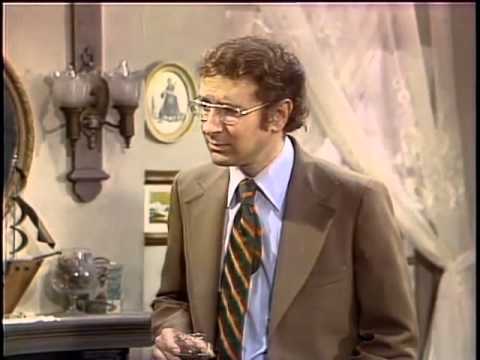 Steve Landesberg on Barney Miller -  