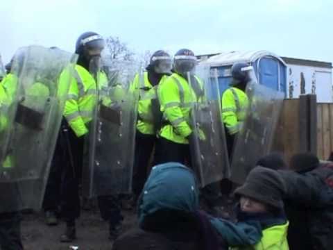 Meadowlands Irish Gypsy Eviction Chelmsford 2004