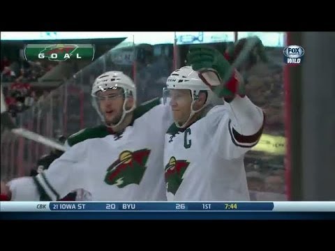 Mikko Koivu blows past Senators defense