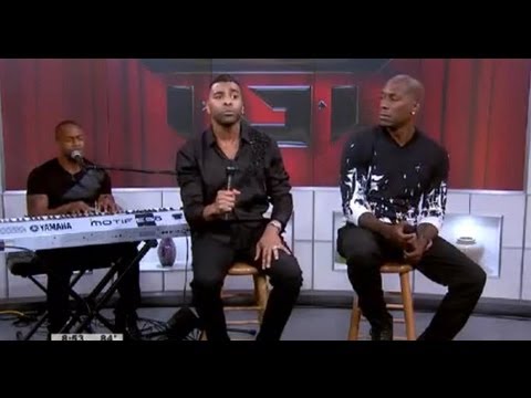 Tyrese Pissed & Tank Laughing At Ginuwine For Being On Something Hard During Performance!