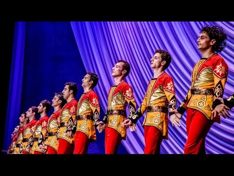 ARMENIAN DANCE ENSEMBLE 