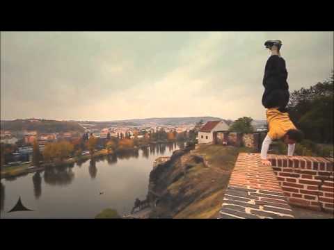 The World's Best Parkour and Freerunning 2013