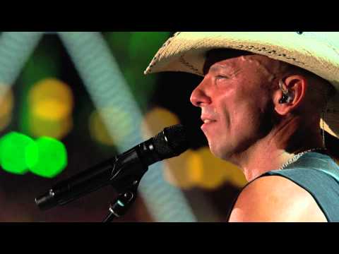 Kenny Chesney - Old Blue Chair (American Express UNSTAGED)