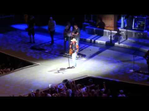 Tim McGraw / Kenny Chesney - Minneapolis