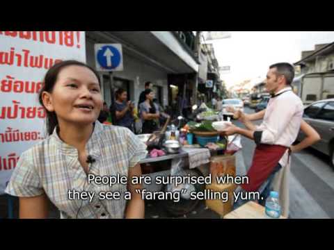 The Farang Yum Woonsen Vendor Of Bangkok