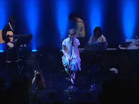 岑寧兒 Yoyo Sham thisisyoyo live in hk - Take my breath away