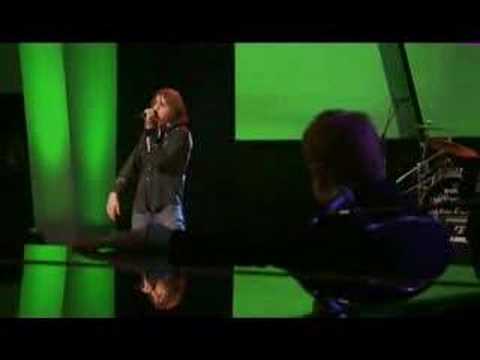 Keane - Everybody's Changing (Live Jools Holland 2004)