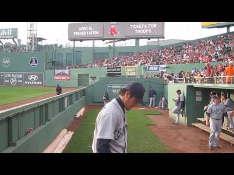 Hisashi Iwakuma Bullpen- Fenway Park July 31, 2013. WWW.BULLPENVIDEOS.COM