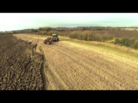 John Deere 8360RT and 8-furrow Gregoire Besson plough