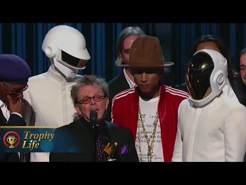 Daft Punk Wins BIG at Grammy Awards 2014! VIDEO!