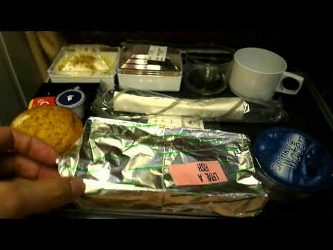 Singapore Airlines SQ211, Singapore to Sydney: Economy Class