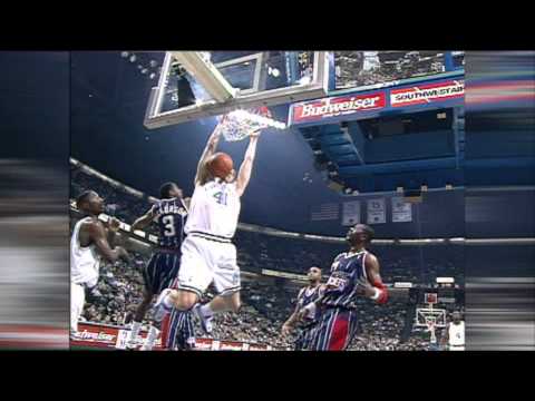 Nowitzki 1st Dunk