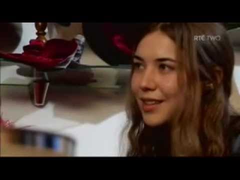 Lisa Hannigan getting nervous (Other Voices 2006 Interview Part 2)