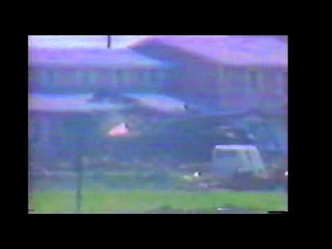 1993 Waco Siege: Tank with flamethrower? (stabilized)