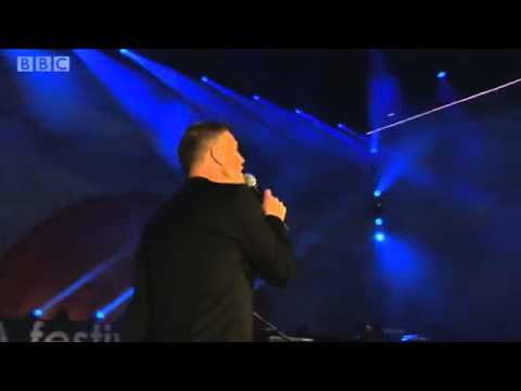 Gary Barlow Rule The World Live In Hyde Park Concert BBC Radio 2.mp4