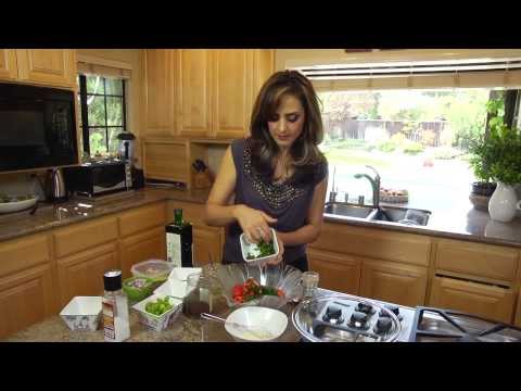 Fattoush--Summer salad with pita croutons