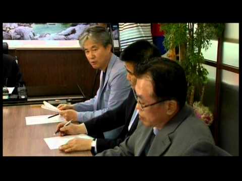 1065AS  SOUTH KOREA FILE-MT KUMGANG TOUR NEWSER v2