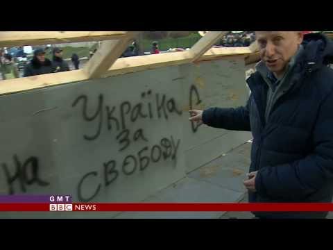 UKRAINE PROTESTS: UP CLOSE & PERSONAL - BBC NEWS