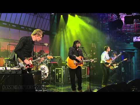 Wilco - Handshake Drugs (Live on Letterman)