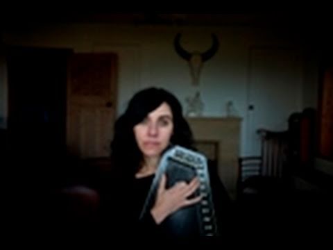 PJ Harvey- The Words That Maketh Murder