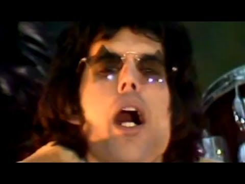 Queen - 'We Will Rock You'