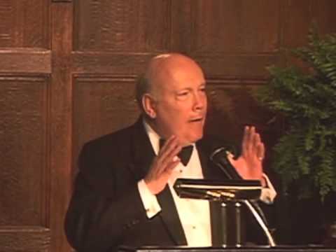 Julian Fellowes receives Edith Wharton Award 2012