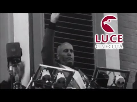 Il discorso del Duce a Bari