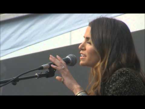 Nikki Reed Paul Mc Donald Breaking Dawn Fan Camp The Best Part